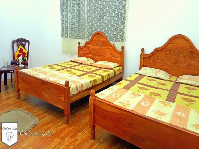 City Centre Lodge Ponnarankulama Экстерьер фото