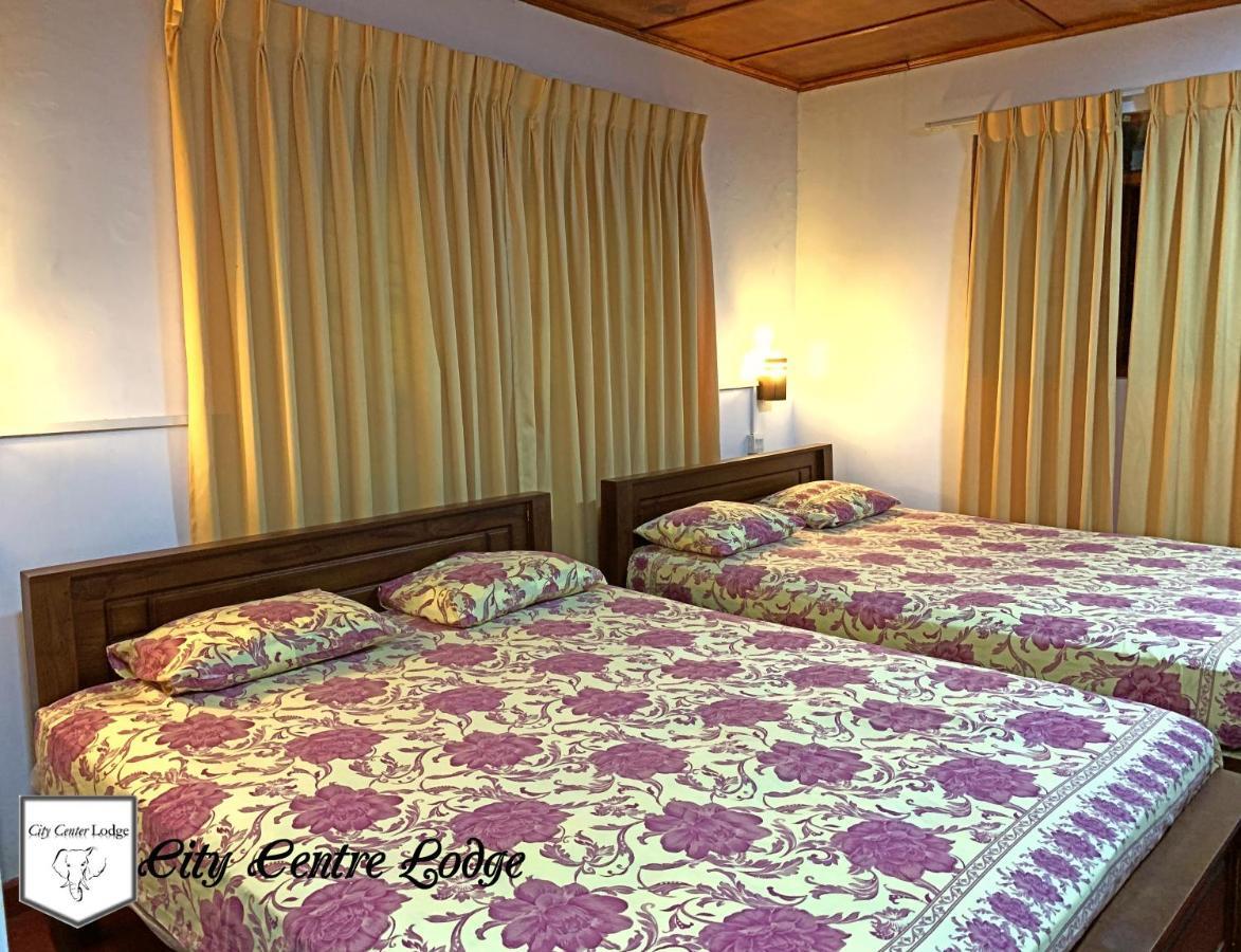 City Centre Lodge Ponnarankulama Экстерьер фото